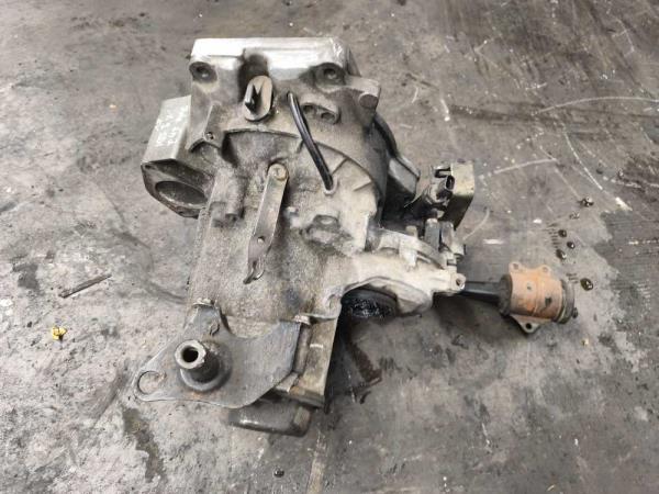 BOITE DE VITESSE VW POLO 6N / 6N2 1.9SDI CODE: FFV - Vue 7